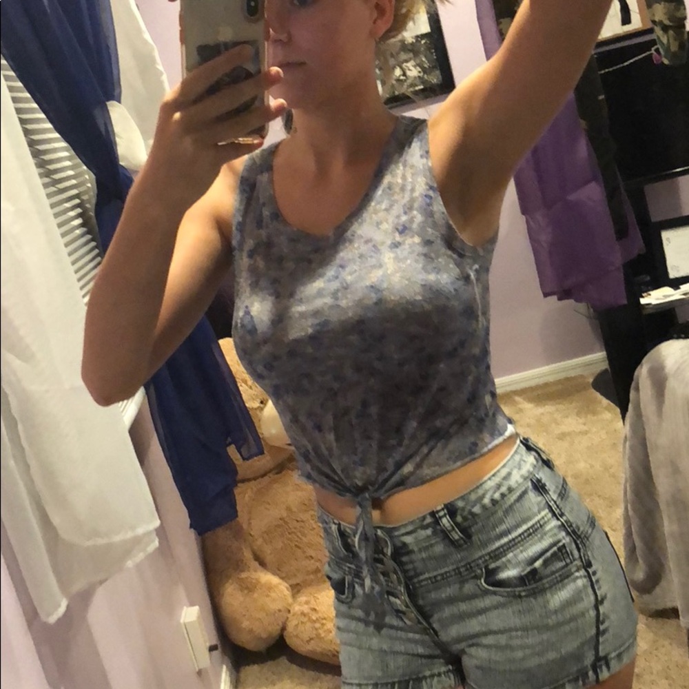 Delia’s Crop Top